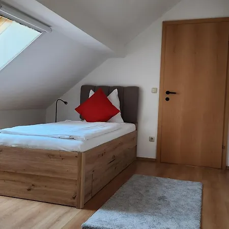 By Ballwein Apartment Salzburg