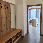 By Ballwein Salzburg